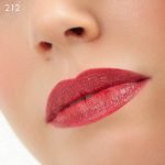 TAHE LIPSTICK LUXURY N212 BRAVE - Szminka do ust w sztyfcie 4,2 g TAHE LIPSTICK LUXURY N212 BRAVE - Szminka do ust w sztyfcie 4,2 g
